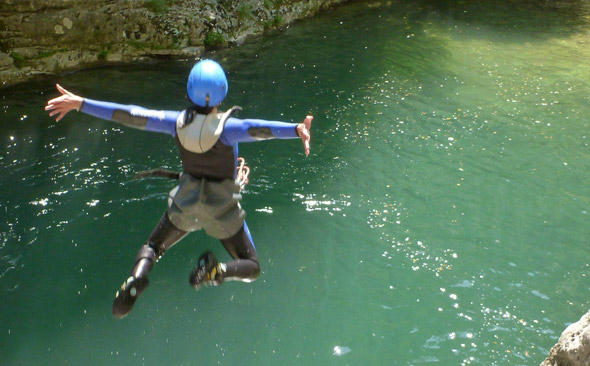 canyoning en famille dans les hautes-alpes débutants